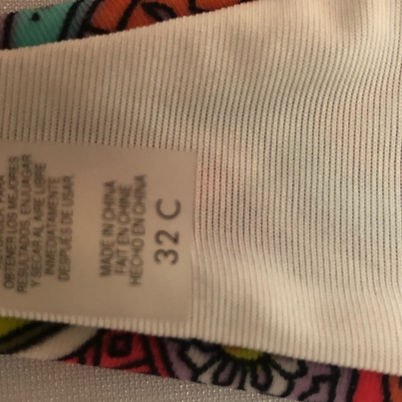 VICTORIAS SECRET molded cups bohemian paisley top - Picture 12 of 12